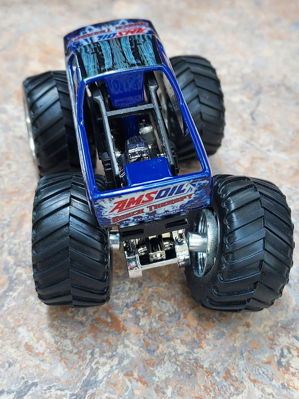 Hot Wheels AMS Oil Shock Therapy Monster Jam Truck 1/64 Scale Diecast Matel
